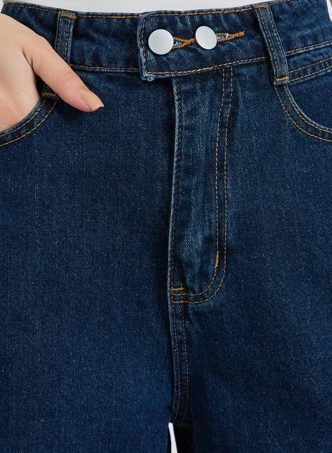 ستايلي جينز بخصر عالي وأرجل واسعة